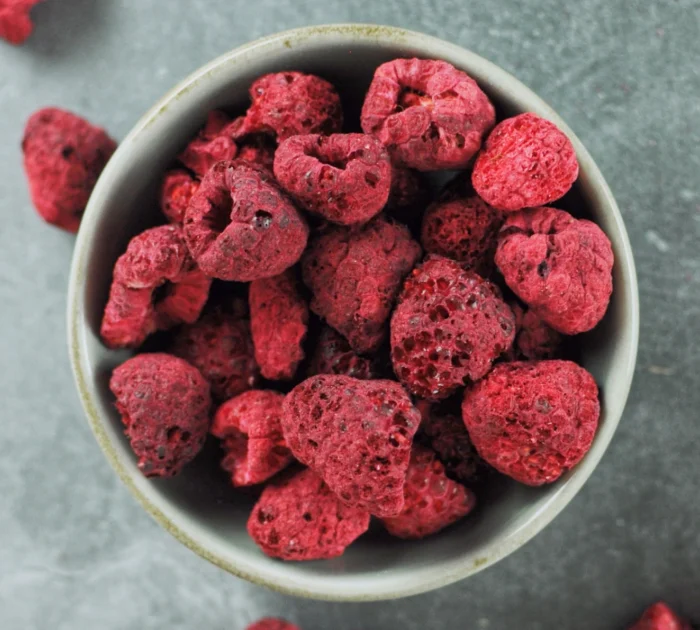 Bio Himbeeren gefriergetrocknet im Pfandglas, 45g – Bild 2