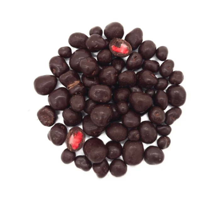Bio Erdbeeren in dunkler Schokolade, Nahaufnahme - Produktbild lose